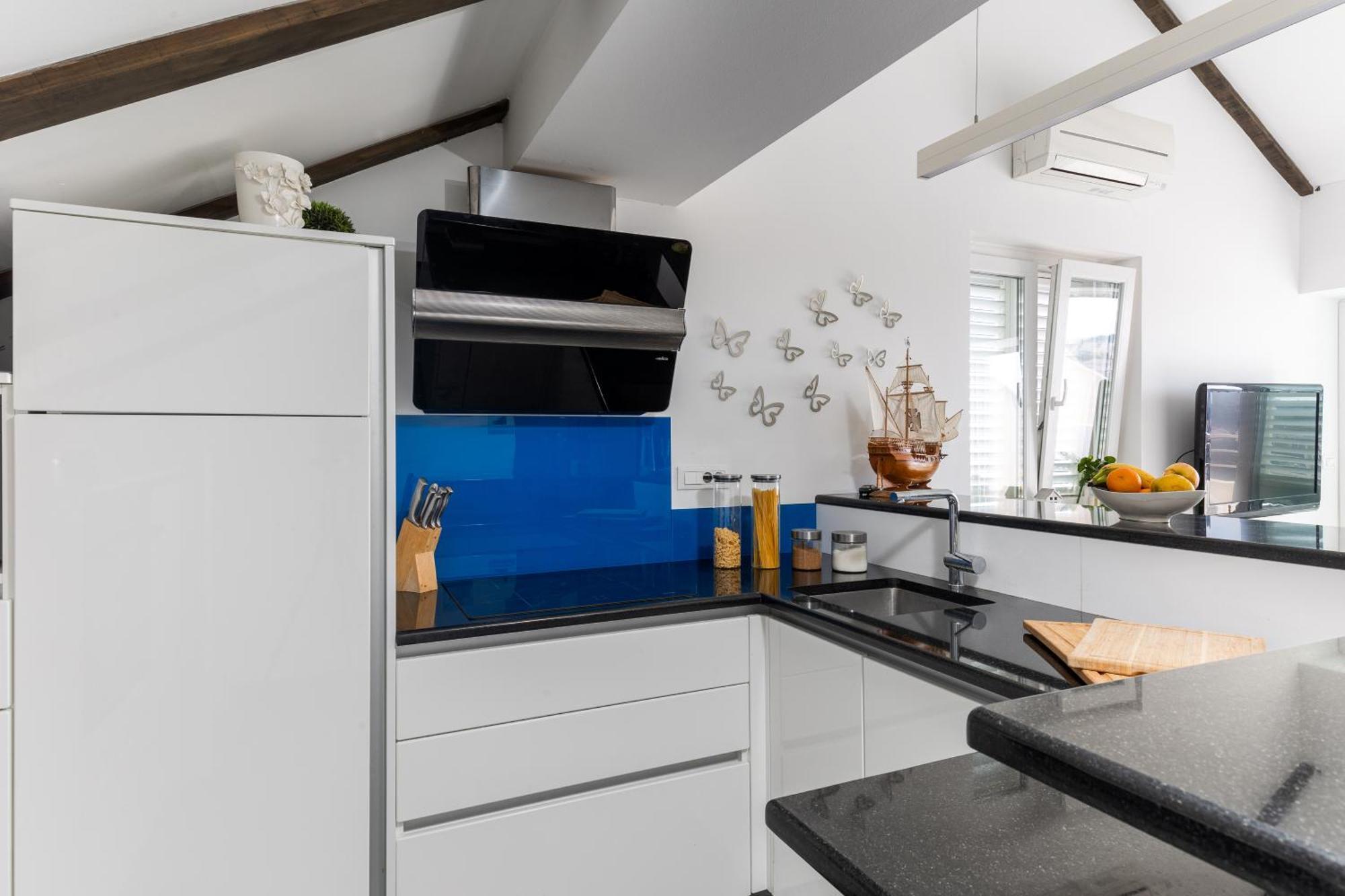 Apartment Marlea Sea-view *