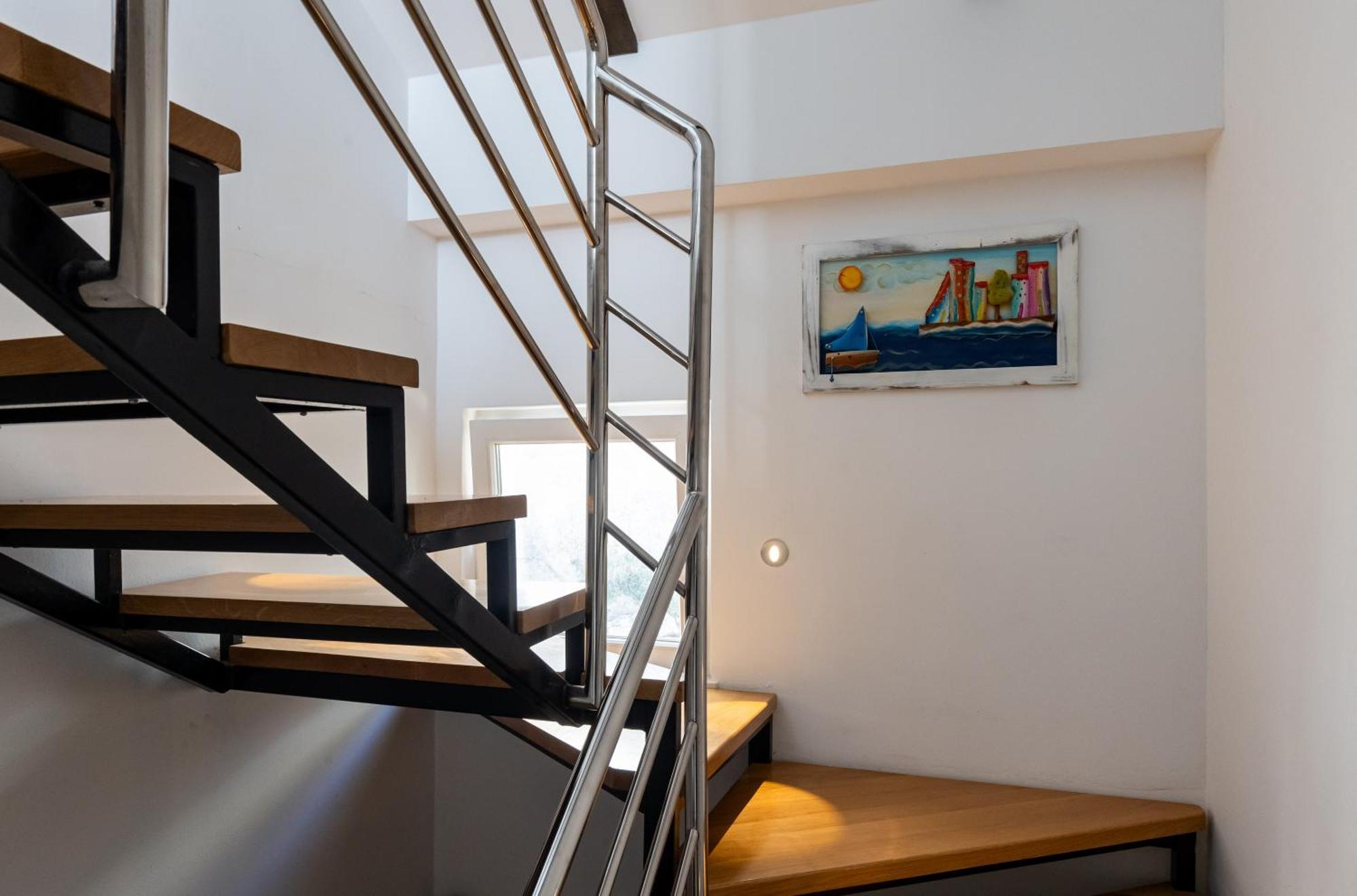 Marlea Sea-view Apartment