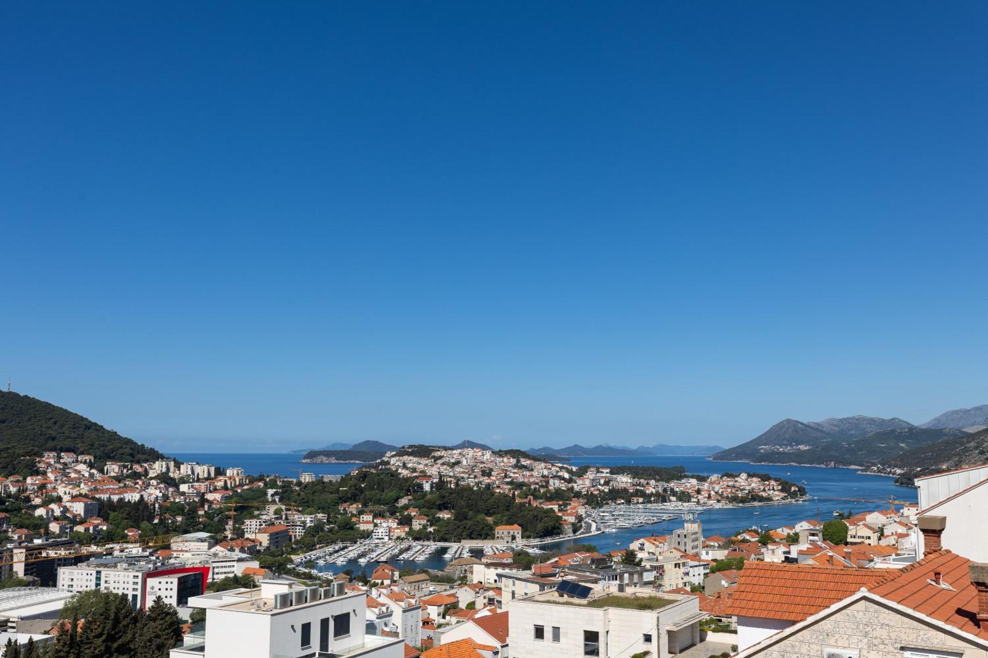 Marlea Sea-view Apartmán